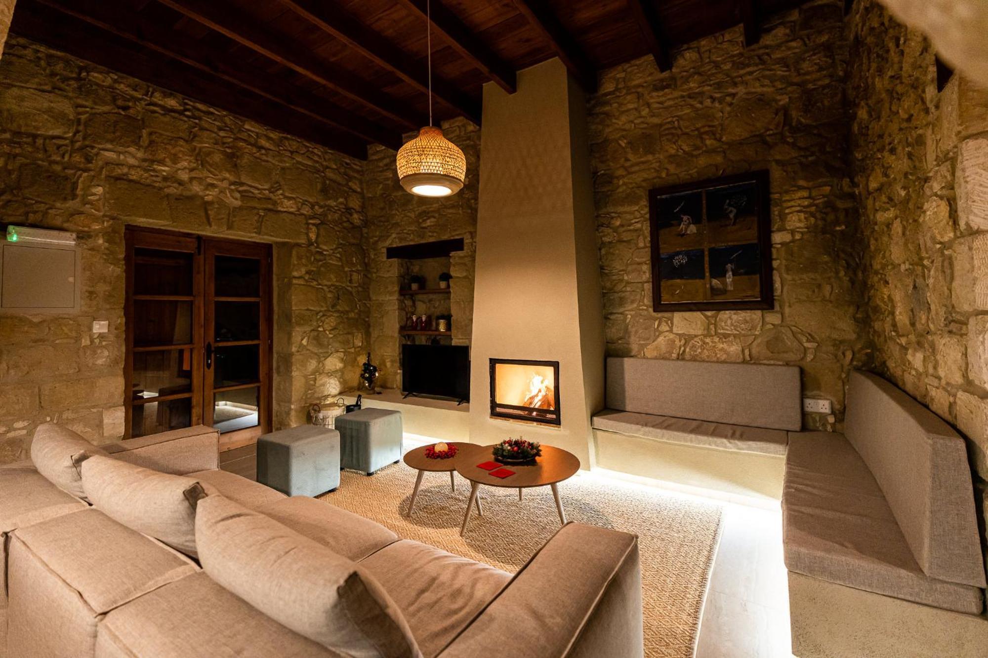 Harma Traditional Boutique Suites Paphos Ngoại thất bức ảnh