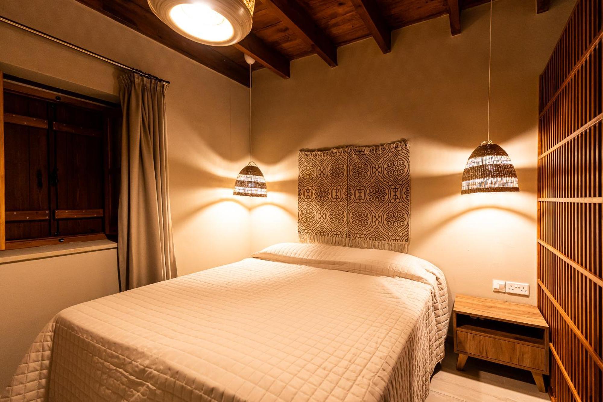 Harma Traditional Boutique Suites Paphos Phòng bức ảnh